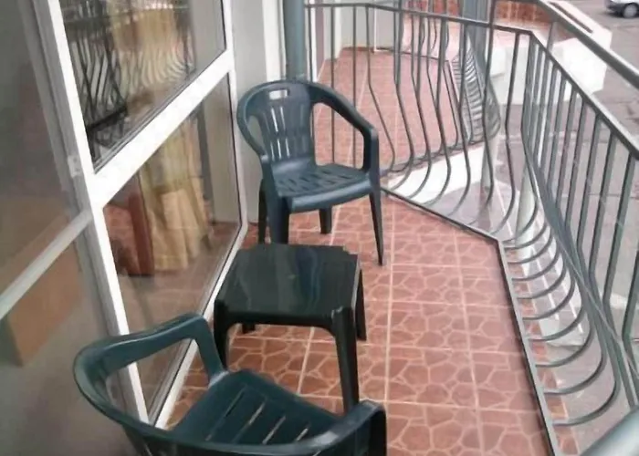 Family Romantik Готель 3*