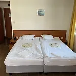 Family Romantik Ξενοδοχείο 3*