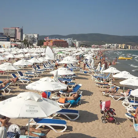 Family Romantik Ξενοδοχείο 3*