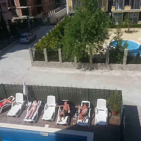 Family Romantik Отель 3*